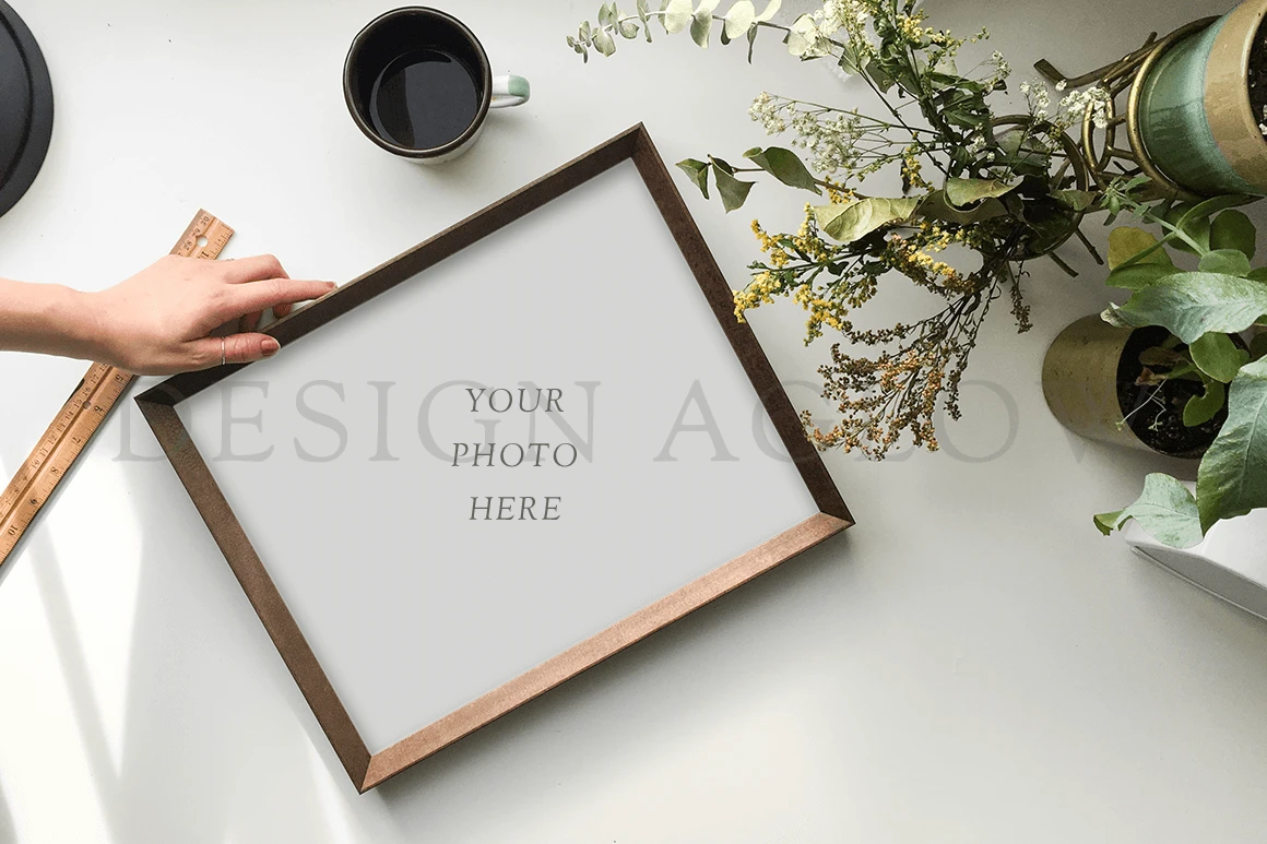DesignAglow Frame Mockup (032) 3 DesignAglow Frame Mockup (032)