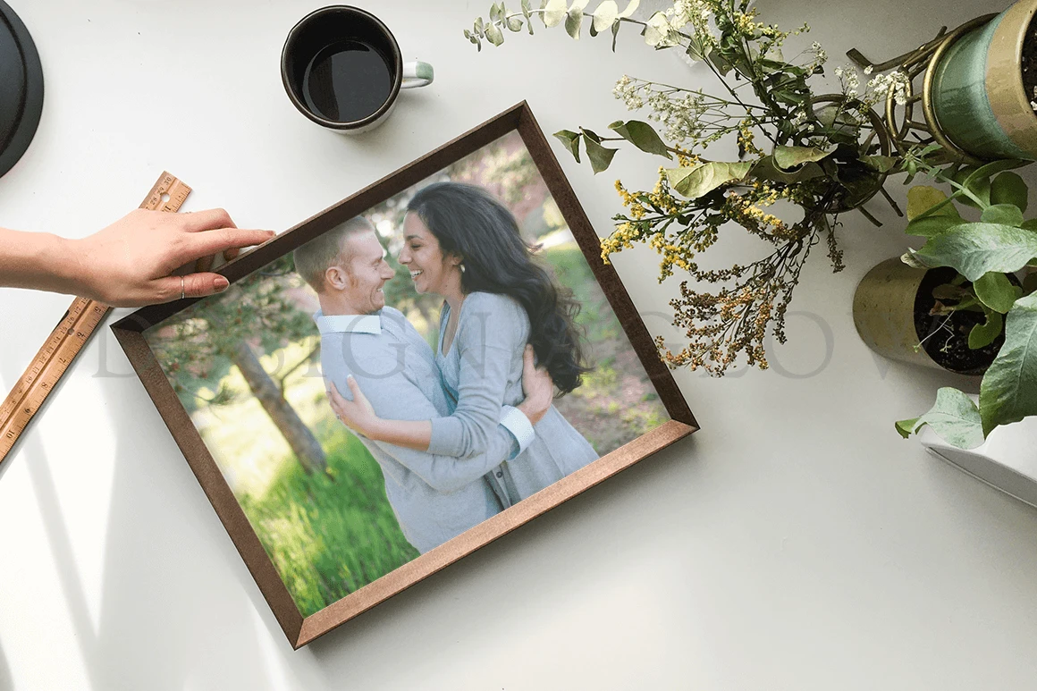 DesignAglow Frame Mockup (032) 4 DesignAglow Frame Mockup (032)