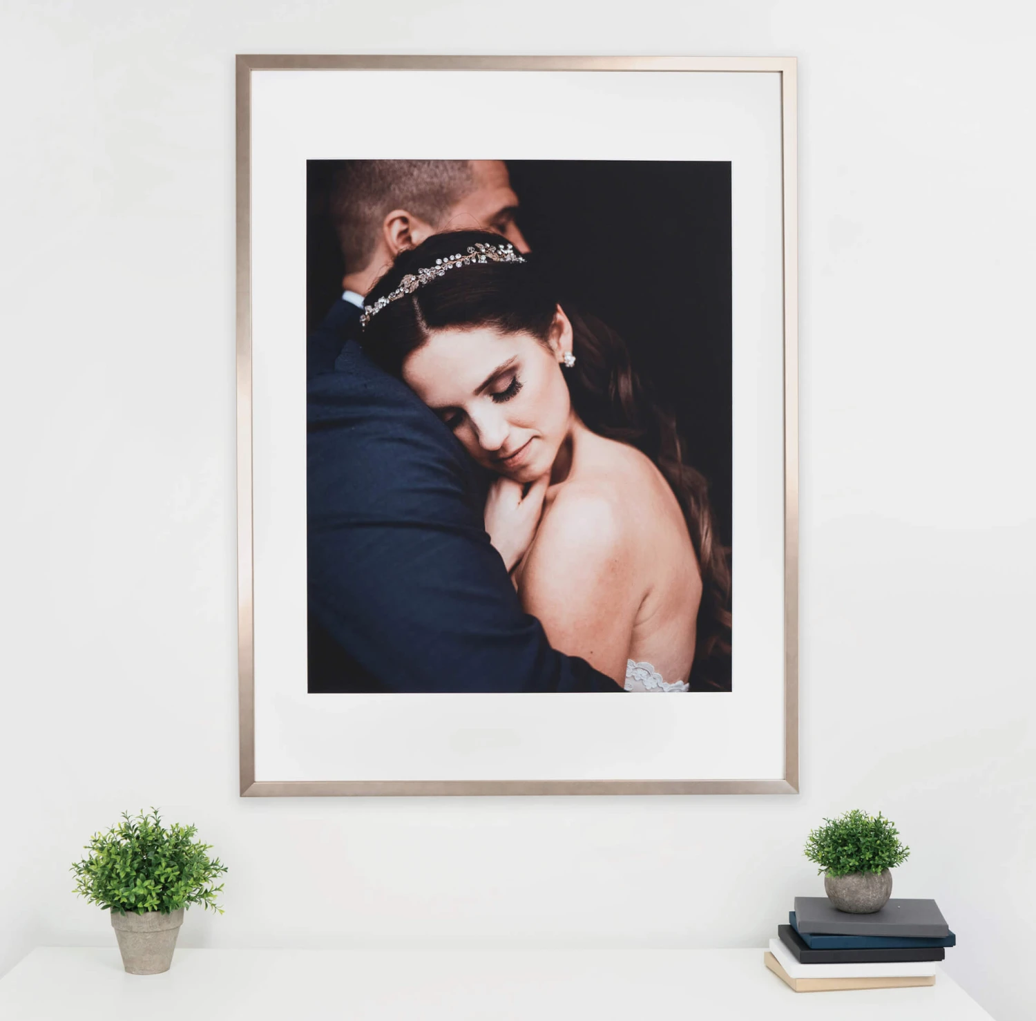 FP_LG_01_30X40_77bebedf-78be-49c0-a427-c7c93be4682d.jpg NW Framing Framed Prints Framed Print: 30x40